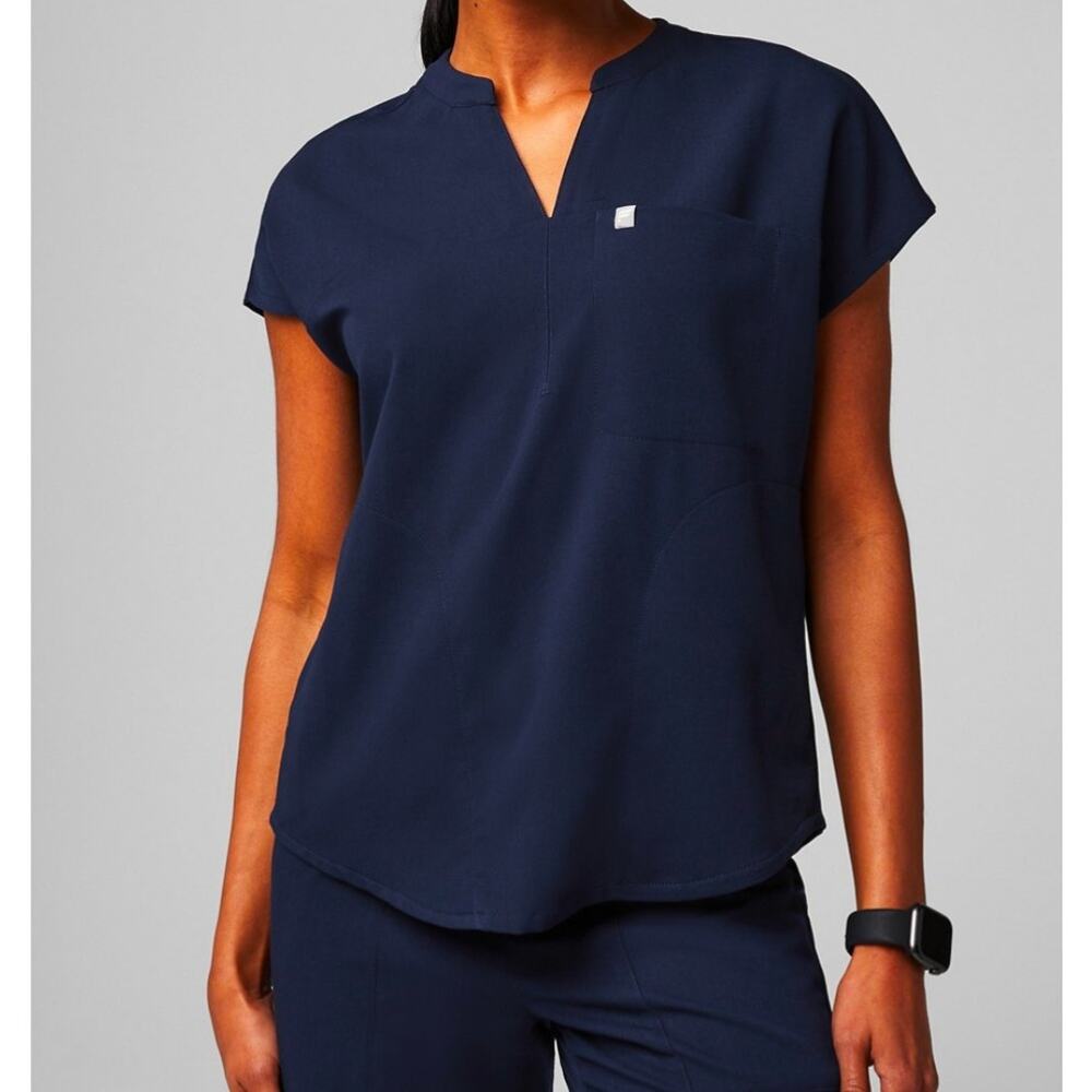 Fabletics Blue Sleeveless Scrub Top Medium